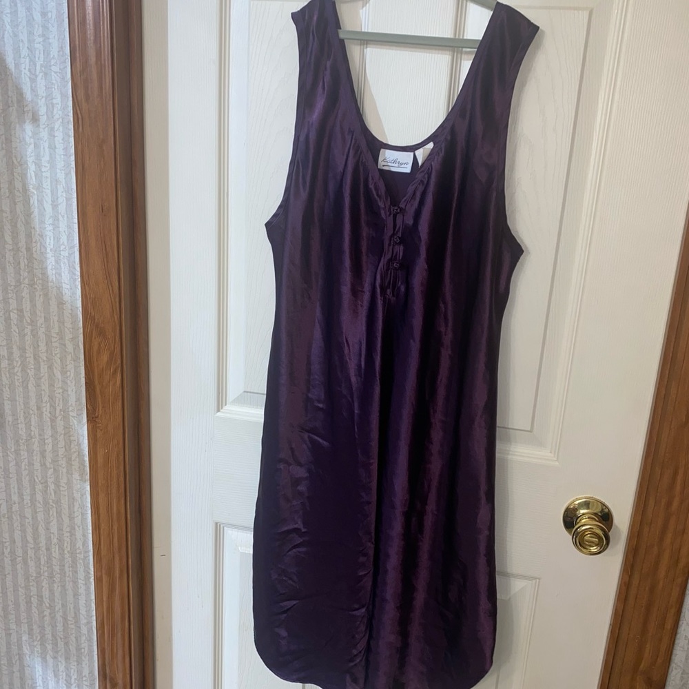 Kathryn Sleeveless Night Top